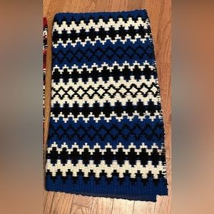 mayatex blue and white and black saddle blanket used once at a show